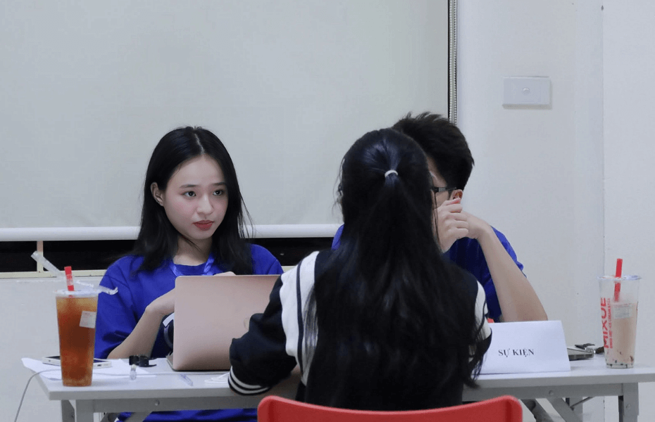 Nguyễn Trần Thảo Phương - Tình nguyện là sự gặp gỡ của tình yêu thương và khát vọng cống hiến