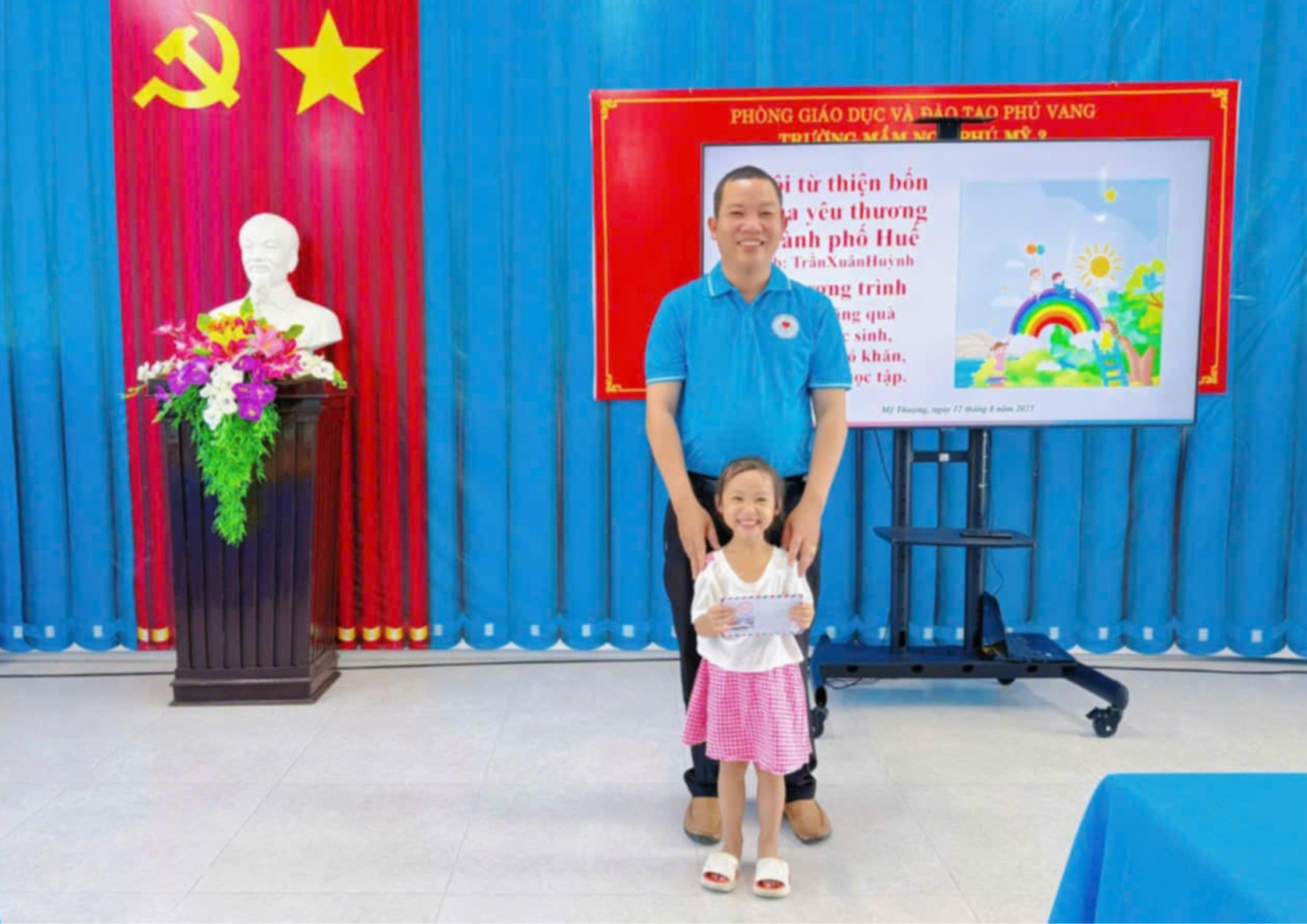 Anh Trần Xuân Huỳnh - Cầu nối từ thiện
