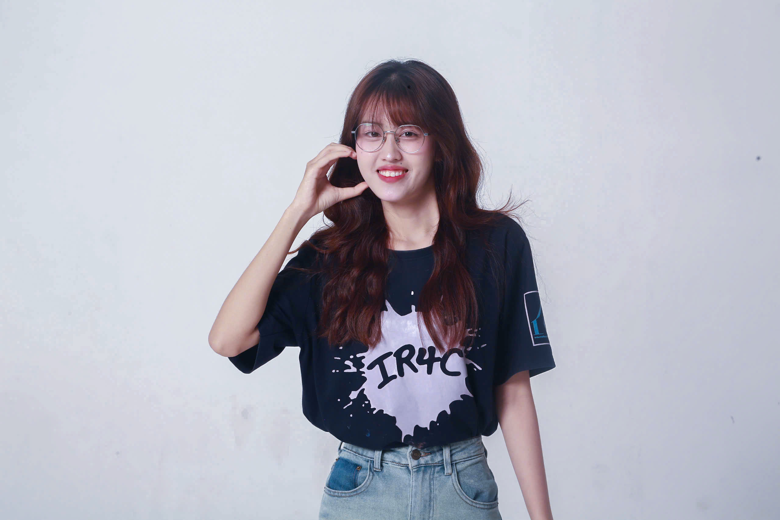 Ảnh 1. Nguyễn Lê Nhật Vy gây ấn tượng bởi nụ cười rạng rỡ và tinh thần dấn thân đầy nhiệt thành (Ảnh: NVCC)
