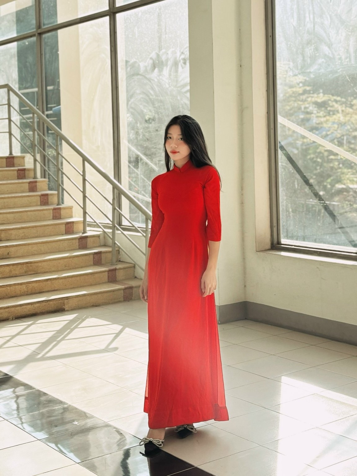 Ảnh 1. Nguyễn Thị Ngọc Phương trưởng thành qua hành trình trao gửi yêu thương đến cộng đồng (Ảnh: NVCC)